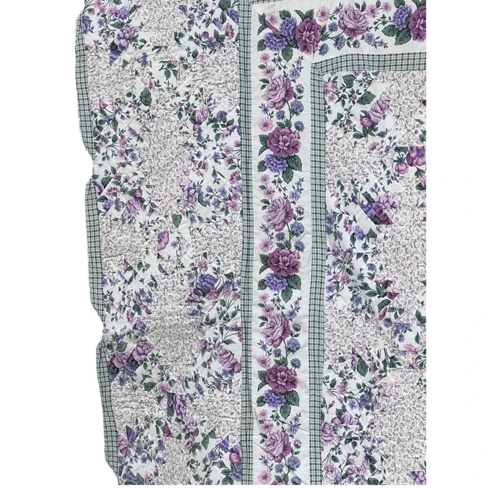 Vintage Lavender Purple Floral Patchwork Quilt Full Queen 82x82 Scalloped